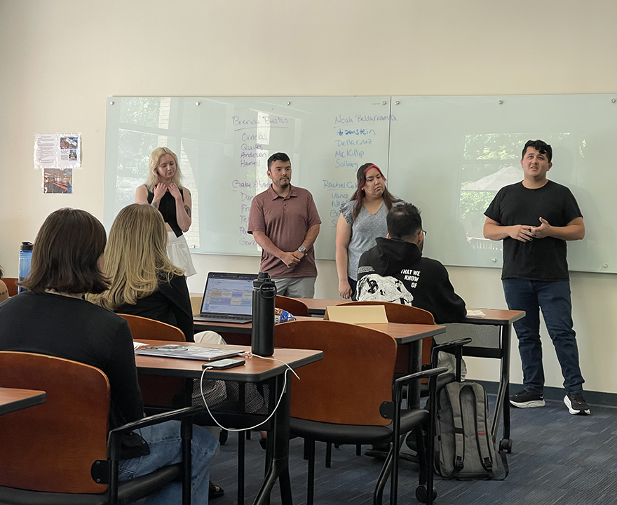 Several members of the CPIP NextGenPop 2025 cohort present their work